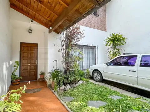 Casa en Venta en Olivos Maipú/Uzal, USD 315.000