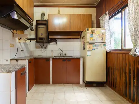 CASA EN VENTA LA PLATA