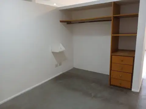 Departamento en Alquiler con 1 cochera