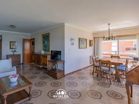 Departamento 5 ambientes con 3 baños