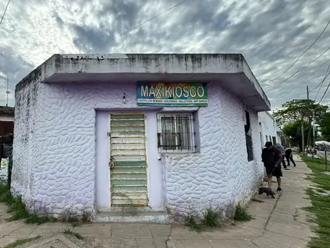 OPORTUNIDAD DE 4 CASAS