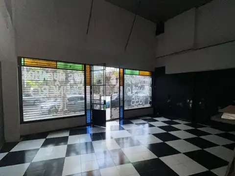 Local en Alquiler en San Miguel, $ 3.000.000