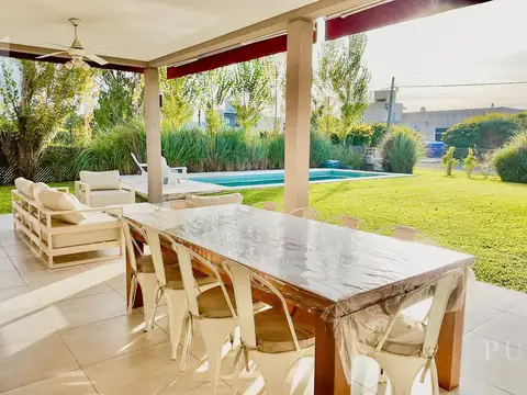 Casa en Venta de 4 dormitorios