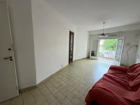 Depto Tipo Casa en Venta de 2 ambientes