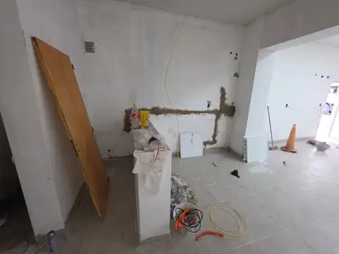 LOCAL COMERCIAL A ESTRENAR | AVELLANEDA 2052 – VILLA GOBERNADOR GÁLVEZ