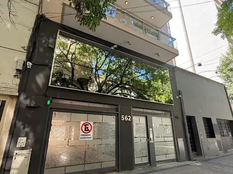 ¡VENDE! Departamento en calle 9 e/ 43 y 44