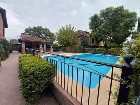 VENTA TRIPLEX 3HAB PATIO TERRAZA COCHERA SAN MIGUE