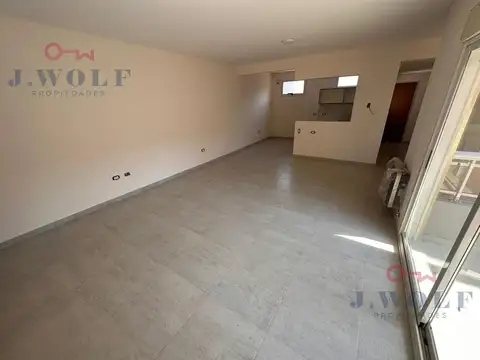 Departamento 3 ambientes con 1 baño