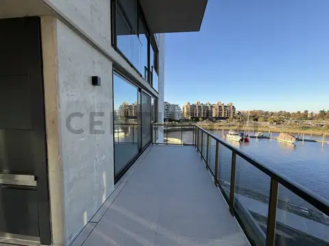 Departamento 4 ambientes con 3 baños