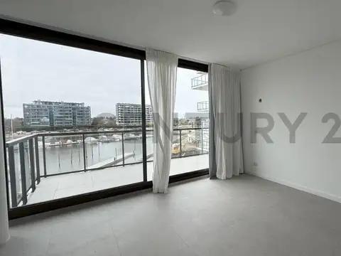Departamento en Alquiler con 2 cocheras