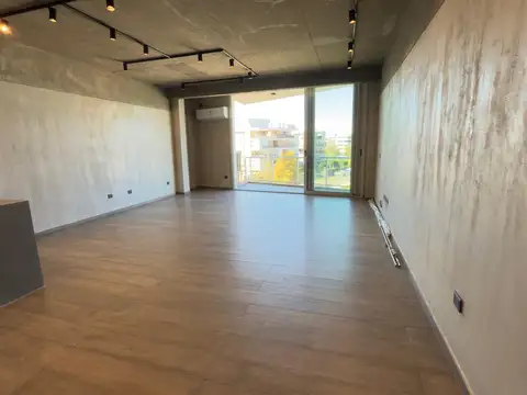 Oficina en Alquiler en Ayres Vila, USD 680