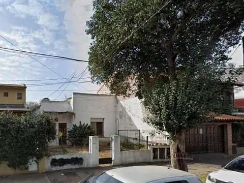 Venta amplio terreno  Florida Este  - Ignacio Warnes 1700 Acepta financiación