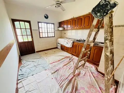 Casa en Alquiler con 1 cochera