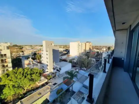 En Alquiler Espectacular Monoambiente Ultimo Piso, Gran Luminosidad