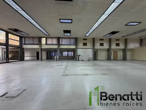UNICA PROPIEDAD.VENTA EN BLOCK. 2 TERRENOS. LOCAL+OFIC+DPTOS