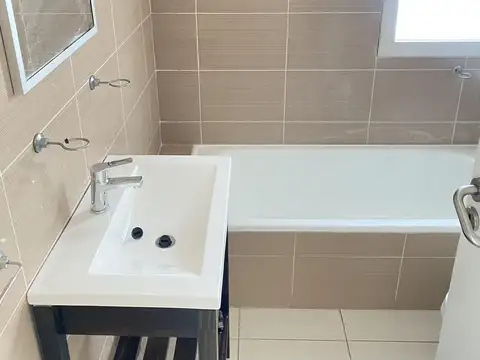 Departamento en Venta en San Nicolas De Los Arroyos, USD 79.000