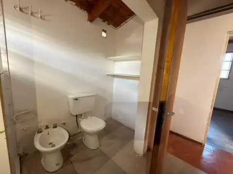 Casa 3 ambientes con 1 baño