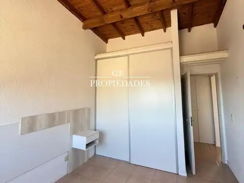 Departamento en Venta en La Madrugada, USD 87.000