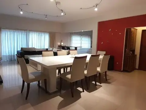 VENTA PH 4 AMBIENTES BERNAL COCHERA QUINCHO