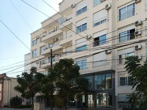 Alsina 700, Piso 4°