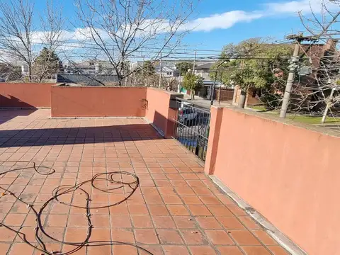 Casa 3 ambientes con 2 baños