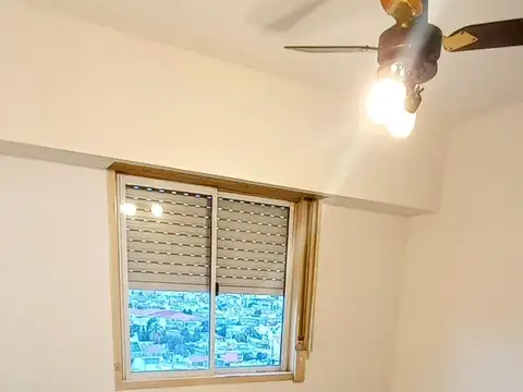 DEPARTAMENTO CON BALCÓN