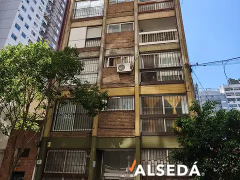 Departamento de 3 dormitorios reciclado en venta zona Rio - Mitre y Salta