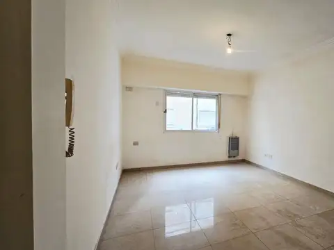 Departamento en Venta en Ramos Mejia, USD 42.000