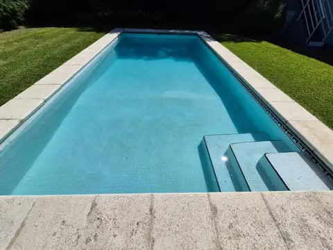 Casa en Venta en Loma Verde, USD 190.000