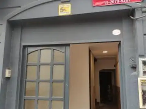 COMPLEJO DE ESTUDIOS, USO PROF/COMERCIAL 1º PISO SIN EXPENSAS COC PATIO Y BÑO. EXC ZONA