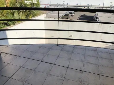 Rep Oriental Del Uruguay 300, Piso 2