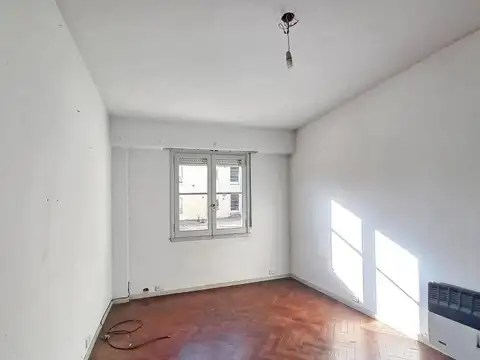 Venta Departamento 3 Ambientes con Balcon al Contrafrente