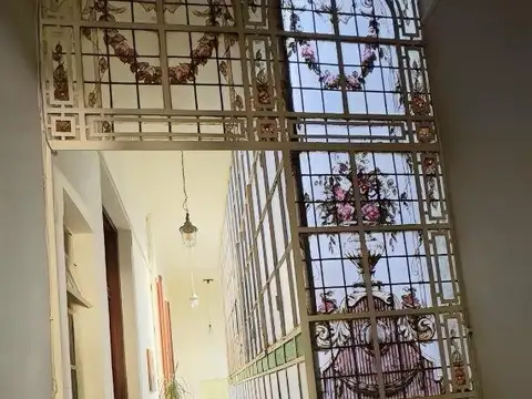 Carlos Calvo 1357 , Piso 1