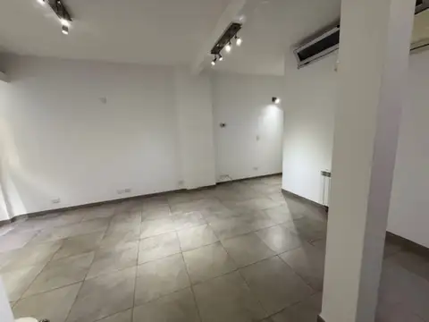 Oficina en Venta en Recoleta, USD 155.000