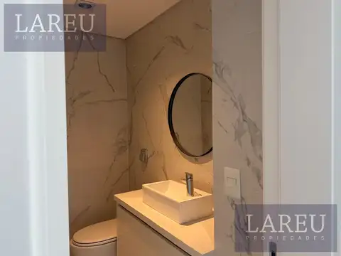 Departamento en Alquiler con 2 cocheras