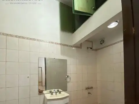 Depto Tipo Casa en Alquiler con 1 cocheras