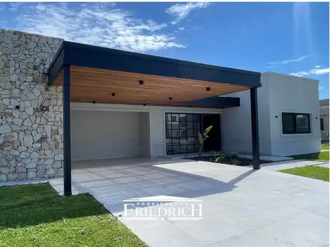 CASA A LA VENTA EN TERRAVISTA - A ESTRENAR
