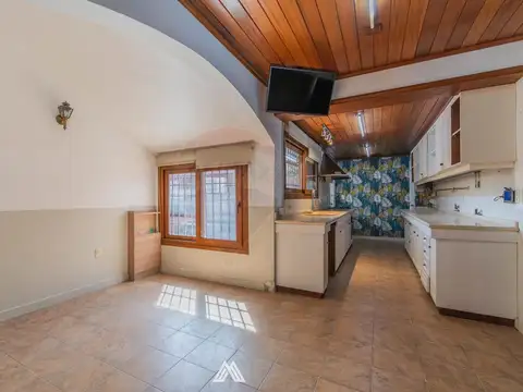 Casa 5 ambientes con 5 baños