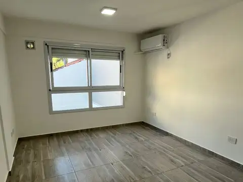 General Juan Esteban Pedernera 200, Piso 1