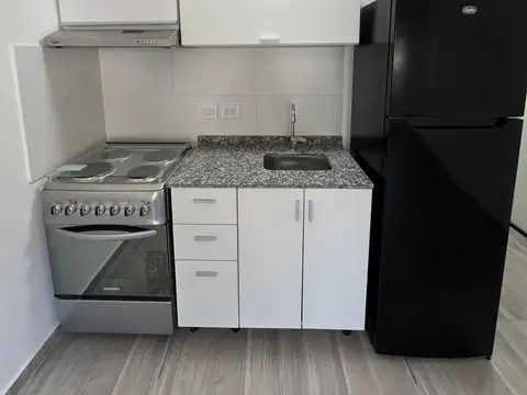 Departamento en Alquiler en Lomas de Zamora, $ 450.000