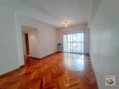 Guayaquil 200 , Piso 6