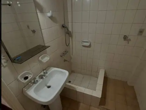 2 AMB X ESC FRENTE BALCÓN 45 MTS VISTA ABIERTA BAJ EXP $22630 DPTO Y EDIF EN ESTADO IMPECABLE