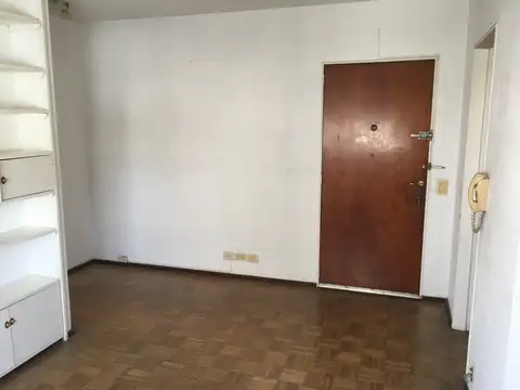 Av Pres Bartolome Mitre 5800, Piso 7