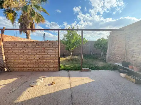 OPORTUNIDAD - CASA EN VENTA - LUJAN DE CUYO