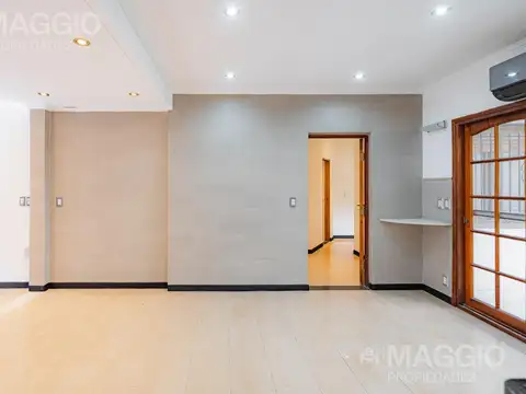 Casa en Venta en Mataderos, USD 220.000
