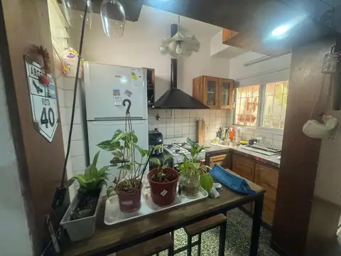 Depto Tipo Casa 2 ambientes con 1 baño