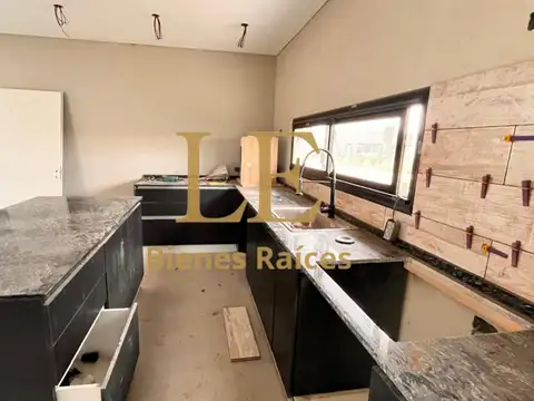 Casa en Venta en Country Club Manuel Belgrano, USD 210.000