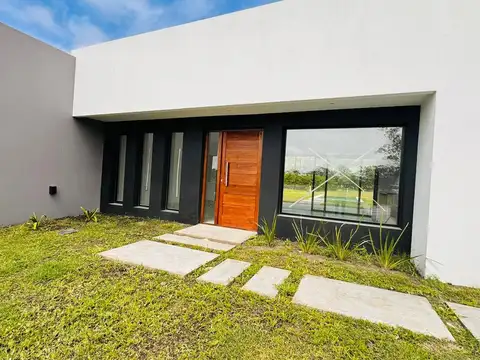 Casa en Venta en Santa Clara Del Mar, USD 190.000