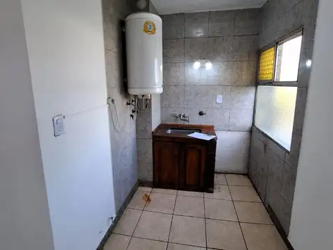 VENTA VILLA CELINA 4 AMB PLAN PILOTO OPORT!