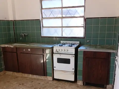 Depto Tipo Casa 4 ambientes con 2 baños
